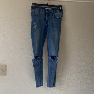 Blue Distressed Women’s Skinny Jeans